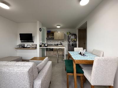 Apartamento de 3 alcobas en venta en V, Rionegro, 53 m² · foto 4 de 20