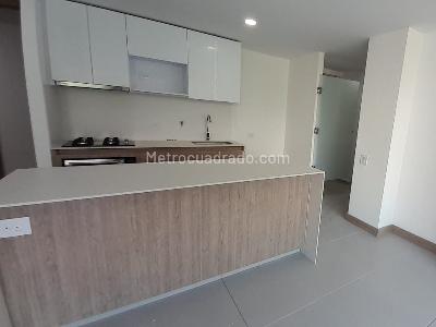 Apartamento de 2 alcobas en venta en V, Sabaneta, 63 m² · foto 2 de 11