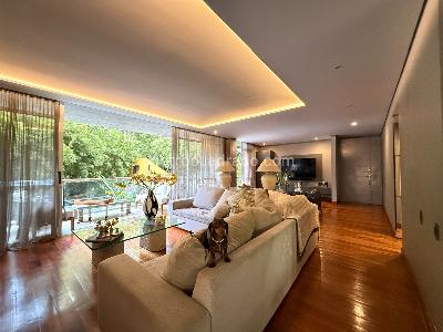 Apartamento en arriendo en El Tesoro, Medellín · foto 3 de 20