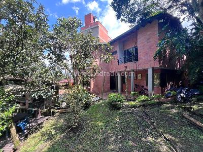 Casa de 5 alcobas en venta en Las Antillas, Envigado, 175 m² · foto 10 de 20