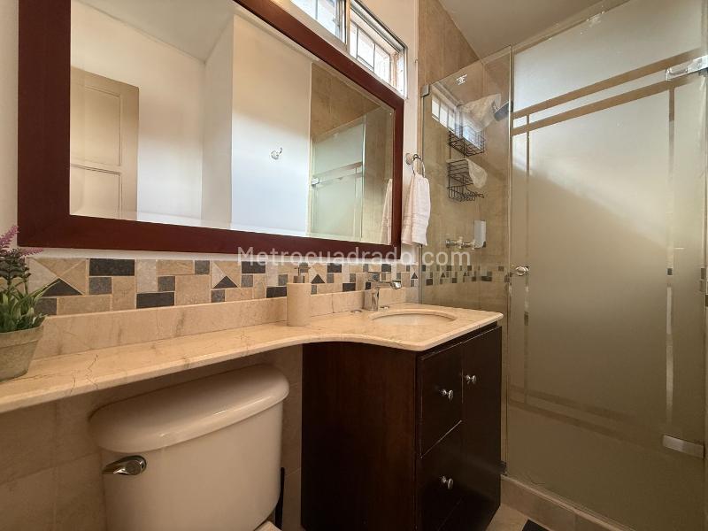 Casa Familiar de 5 Alcobas en San Joaquín - 7