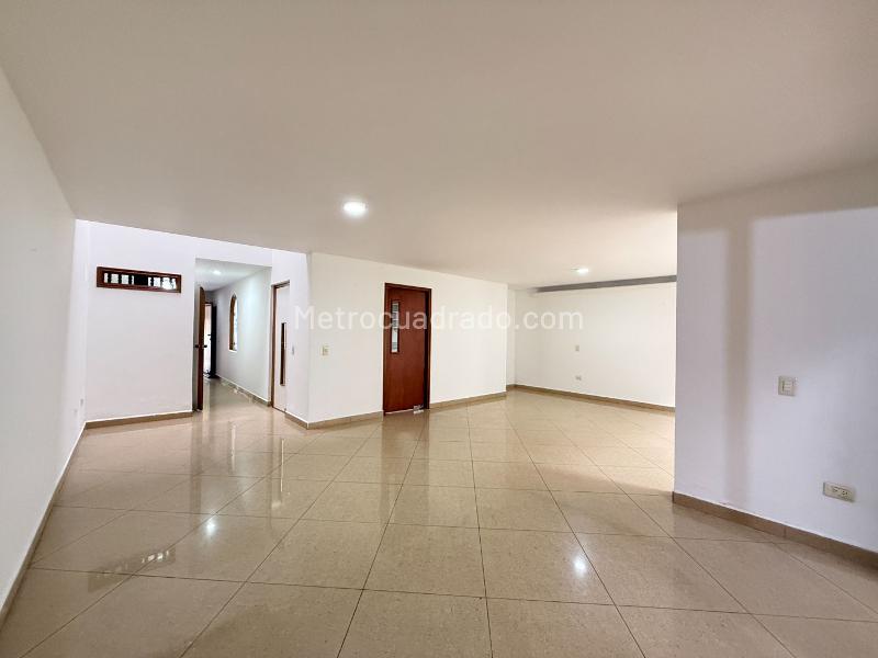 Beautiful 3BR House in Castropol - 7