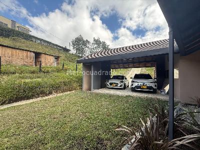 Casa de 3 alcobas en venta en Santa Elena, Medellín, 190 m² · foto 5 de 19