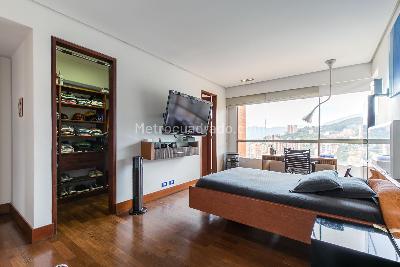 Apartamento en venta en El Poblado, Medellín · foto 13 de 20