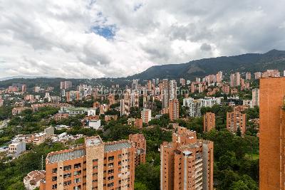 Apartamento en venta en El Poblado, Medellín · foto 20 de 20