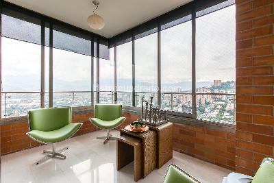 Apartamento en venta en El Poblado, Medellín · foto 4 de 20