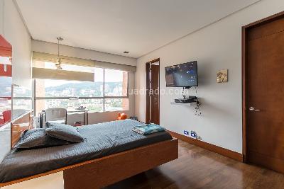 Apartamento en venta en El Poblado, Medellín · foto 15 de 20