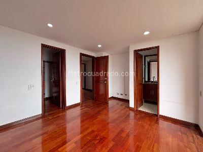 Apartamento en venta en El Poblado, Medellín · foto 18 de 20