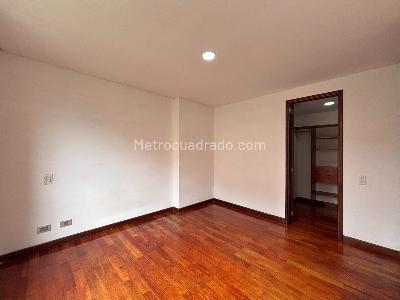 Apartamento en venta en El Poblado, Medellín · foto 12 de 20