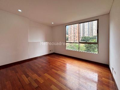 Apartamento en venta en El Poblado, Medellín · foto 14 de 20