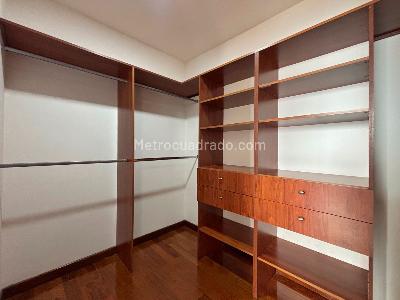 Apartamento en venta en El Poblado, Medellín · foto 20 de 20