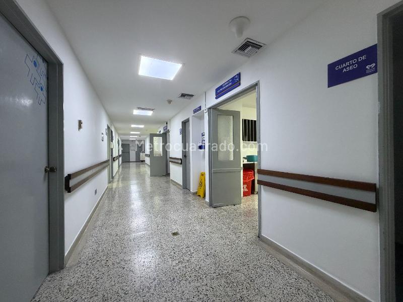 Edificio de Oficinas en Venta, LA CANDELARIA, Medellín - Поглед 3