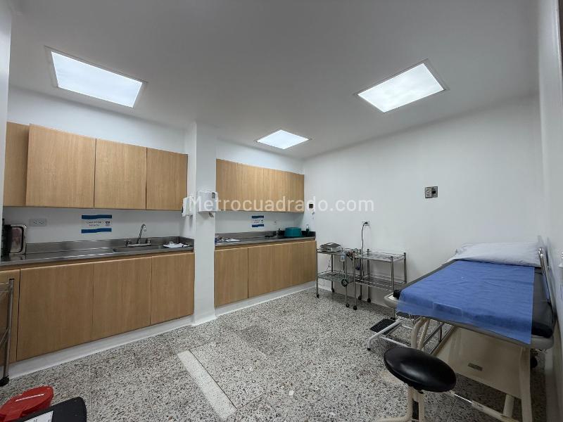 Edificio de Oficinas en Venta, LA CANDELARIA, Medellín - Поглед 6