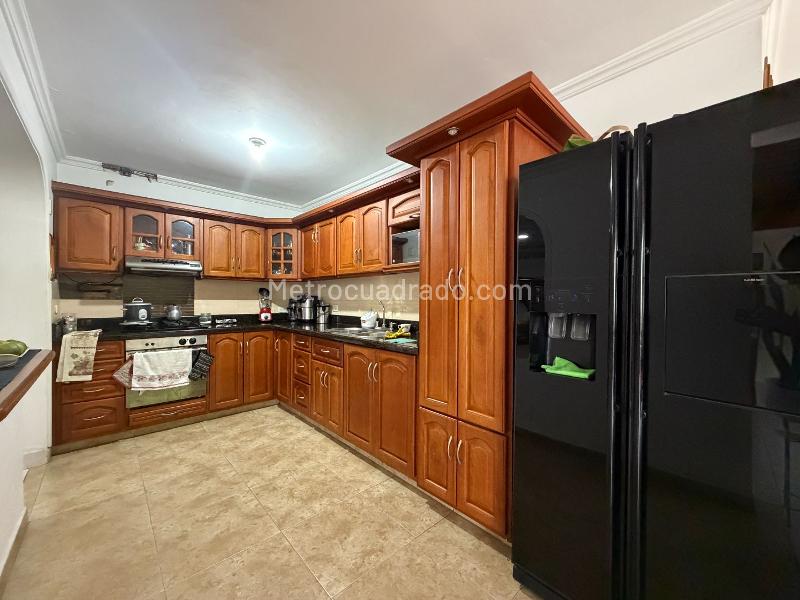 Casa Moderna de 4 Alcobas en Los Colores Exclusivo - 4