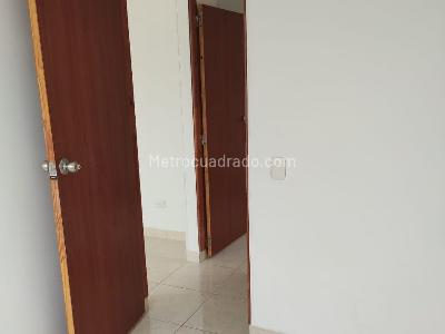 Apartamento de 3 alcobas en venta en El Salado, Ibagué, 42 m² · foto 5 de 13