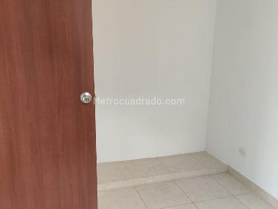 Apartamento de 3 alcobas en venta en El Salado, Ibagué, 42 m² · foto 8 de 13