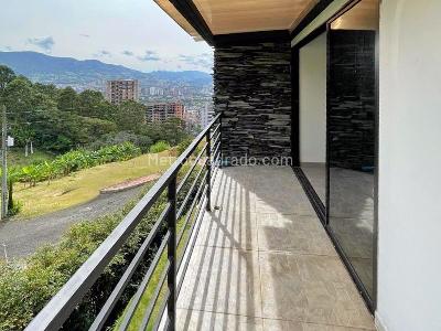 Casa de 4 alcobas en venta en V, Sabaneta, 315 m² · foto 13 de 15