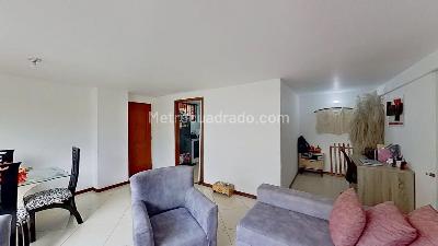 Apartamento en venta en Asomadera No 1, Medellín · foto 3 de 14
