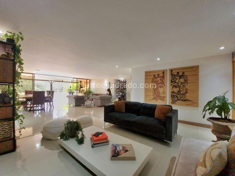 Apartamento de 3 Alcobas con Terraza en El Poblado Las Lomas No2 - 5