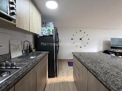 Apartamento de 3 alcobas en venta en El Trapiche, Bello, 56 m² · foto 7 de 20