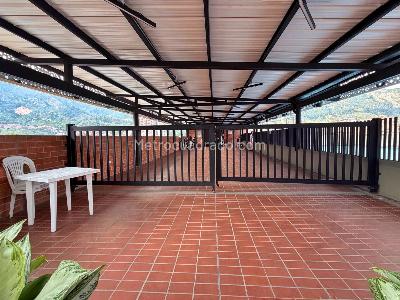 Apartamento de 3 alcobas en venta en El Trapiche, Bello, 56 m² · foto 19 de 20