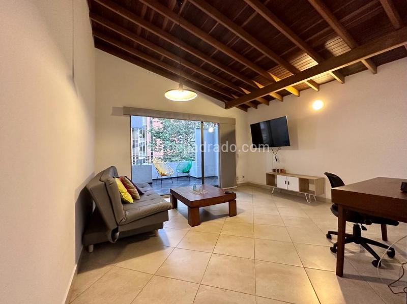 Duplex de 3 Alcobas con Terraza en La Castellana - 8