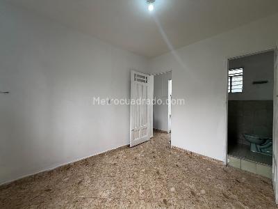 Apartamento en venta en Bombona No 1, Medellín · foto 4 de 20