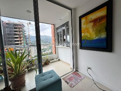 Apartamento en venta en Loma De Las Brujas, Envigado · foto 5 de 18