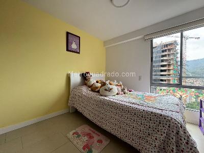Apartamento en venta en Loma De Las Brujas, Envigado · foto 12 de 18