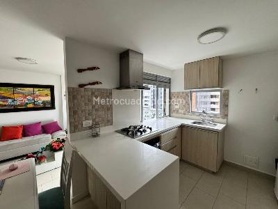 Apartamento en venta en Loma De Las Brujas, Envigado · foto 8 de 18