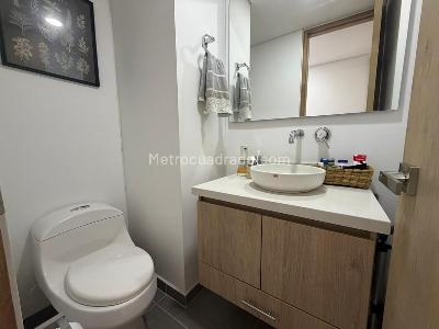 Apartamento en venta en El Poblado, Medellín · foto 6 de 11