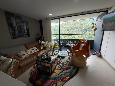Apartamento en venta en El Poblado, Medellín · foto 2 de 11