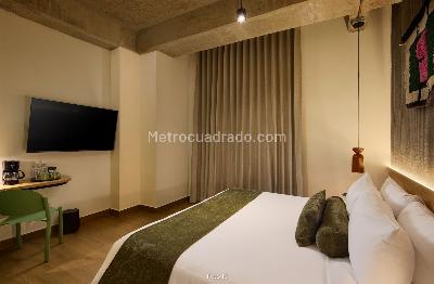 Apartamento de 1 alcoba en venta en El Poblado Provenza, Medellín, 19 m² · foto 2 de 7