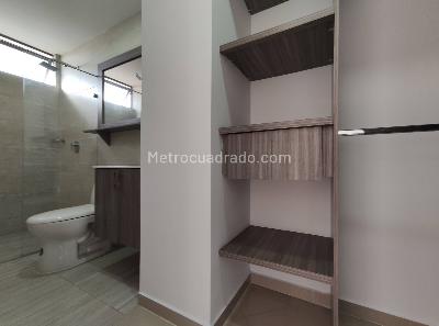 Apartamento de 4 alcobas en venta en Bosques De Zuniga, Envigado, 218 m² · foto 15 de 20