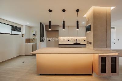 Apartamento de 4 alcobas en venta en La Linde, Medellín, 154 m² · foto 2 de 20