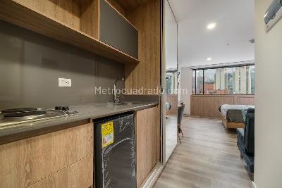 Apartamento en venta en El Poblado, Medellín · foto 7 de 12
