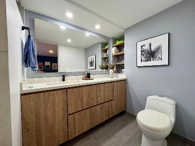Apartamento en venta en Las Lomas No 1, Medellín · foto 13 de 17