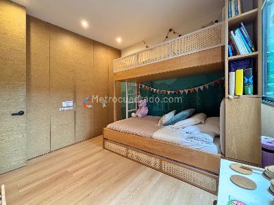 Apartamento de 3 alcobas en venta en Los Balsos No 2, Medellín, 181 m² · foto 12 de 20