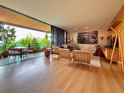 Apartamento de 3 alcobas en venta en Los Balsos No 2, Medellín, 181 m² · foto 4 de 20