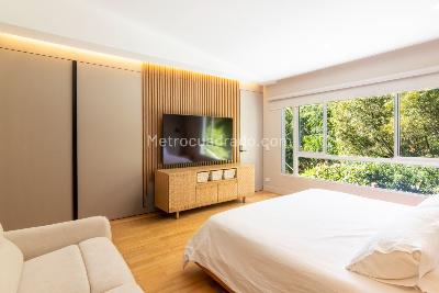 Casa de 4 alcobas en venta en El Tesoro, Medellín, 290 m² · foto 19 de 20