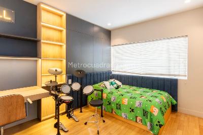 Casa de 4 alcobas en venta en El Tesoro, Medellín, 290 m² · foto 14 de 20