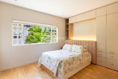 Casa de 4 alcobas en venta en El Tesoro, Medellín, 290 m² · foto 13 de 20