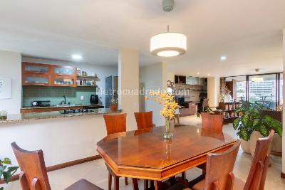 Apartamento de 3 alcobas en venta en La Linde, Medellín, 170 m² · foto 8 de 20