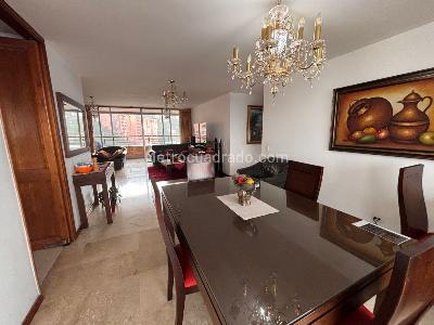Apartamento de 3 alcobas en venta en El Tesoro, Medellín, 156 m² · foto 7 de 11