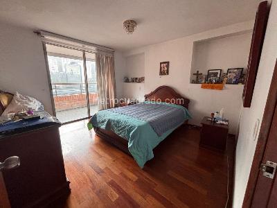 Apartamento de 3 alcobas en venta en El Tesoro, Medellín, 156 m² · foto 8 de 11