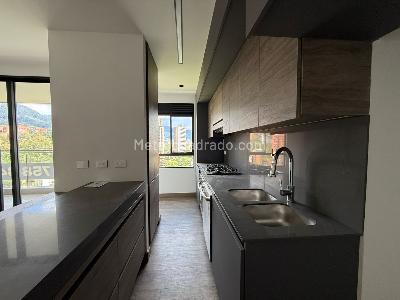Apartamento de 3 alcobas en venta en Los Balsos No 1, Medellín, 148 m² · foto 4 de 20