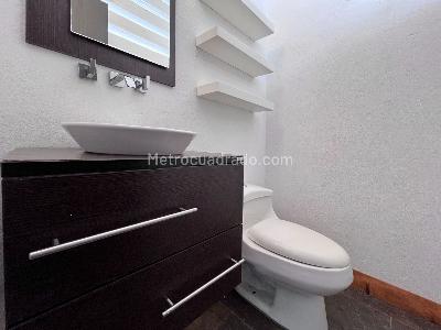 Casa de 3 alcobas en venta en V, Rionegro, 450 m² · foto 8 de 20