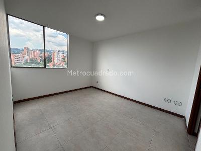 Apartamento de 3 alcobas en venta en El Poblado Loma De Los Parra, Medellín, 76 m² · foto 6 de 10