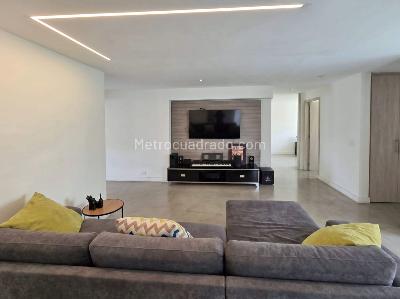 Apartamento en venta en El Poblado, Medellín · foto 13 de 20