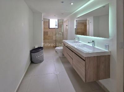 Apartamento en venta en El Poblado, Medellín · foto 20 de 20